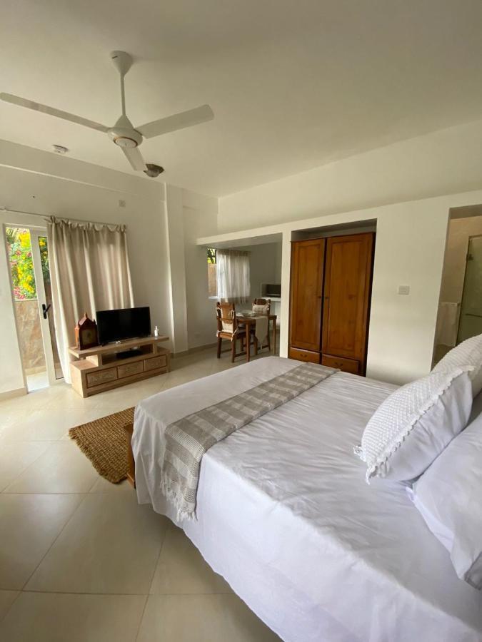 South Hill Villa Anse Royale Exterior photo